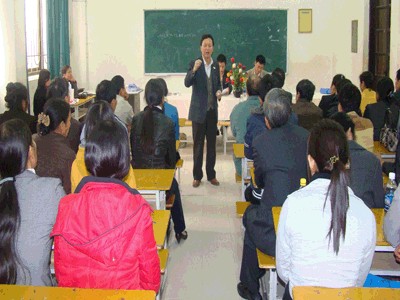 Ký hợp đồng cho cho 13 tu nghiệp sinh ngày 10/03/2011