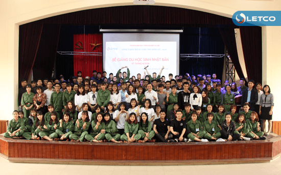 chia tay du hoc sinh nhat ky thang 04 2018