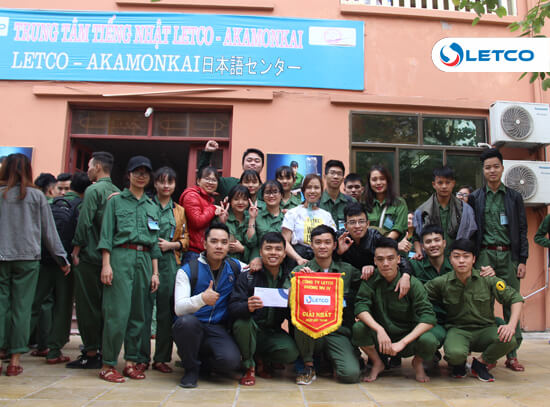 anh soi noi cac hoat dong chao mung ngay ngvn 20 11 va ky niem 17 nam thanh lap cong ty