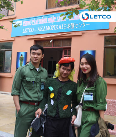 anh soi noi cac hoat dong chao mung ngay ngvn 20 11 va ky niem 17 nam thanh lap cong ty