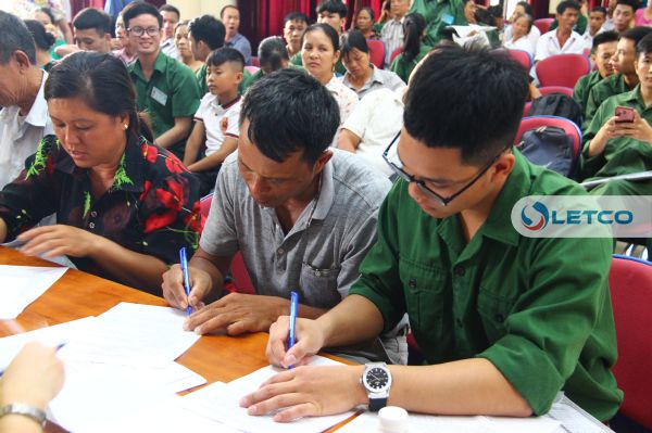 [31/07/2019] 96 TTS ký hợp đồng và làm thủ tục xuất cảnh