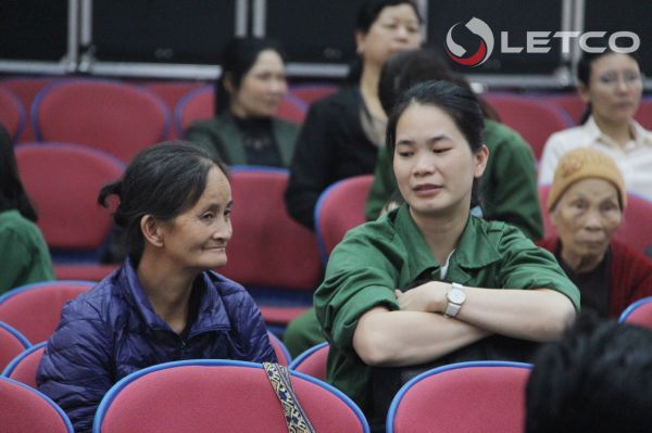 69 TTS, KTV ký hợp đồng xuất cảnh