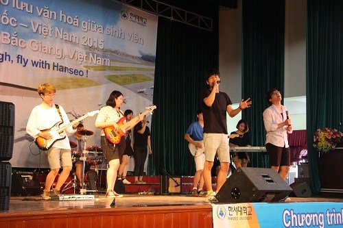 giao luu van hoa sinh vien dh hanseo han quoc va dh cong nghiep ha noi