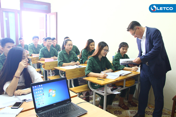 Trường Cao đẳng KOJI (Hàn Quốc) thăm Công ty