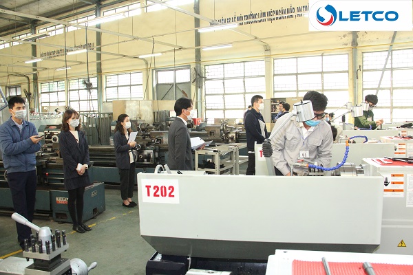 Thi tay nghề đơn hàng IWASEYA: Tiện cơ bản & Đọc thông số kỹ thuật