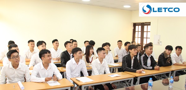 Trường Cao đẳng nghề AJOU Motor phỏng vấn du học sinh