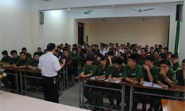 Ký hợp đồng cho 28 thực tập sinh xuất cảnh sang Nhật Bản làm việc.