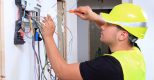 Tuyển gấp 05 thợ điện làm việc tại UAE